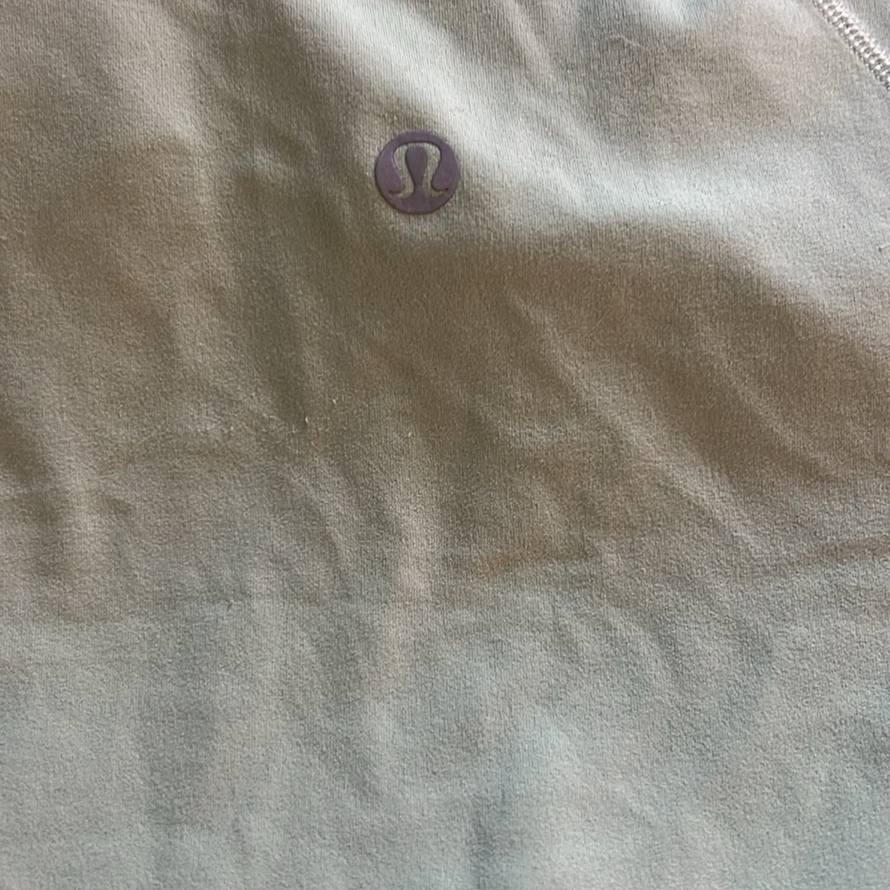 SOLD Lululemon Athletica Green Fitted Sleeveless Camisole - Picture 6 of 6